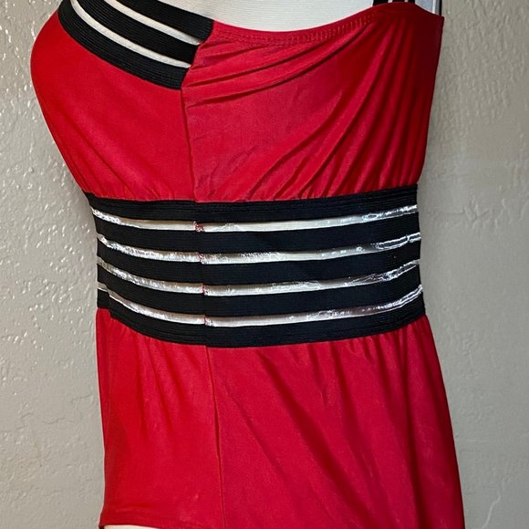 All red solid with black swim suit - Picture 5 of 7